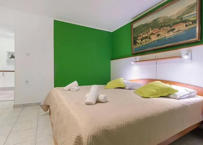 And Marija Lägenhet Skradin